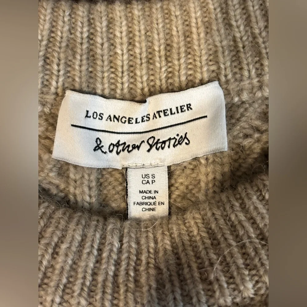 & Other Stories Women's Brown Crewneck Cable Knit Wool/Alpaca Sweater Size Small